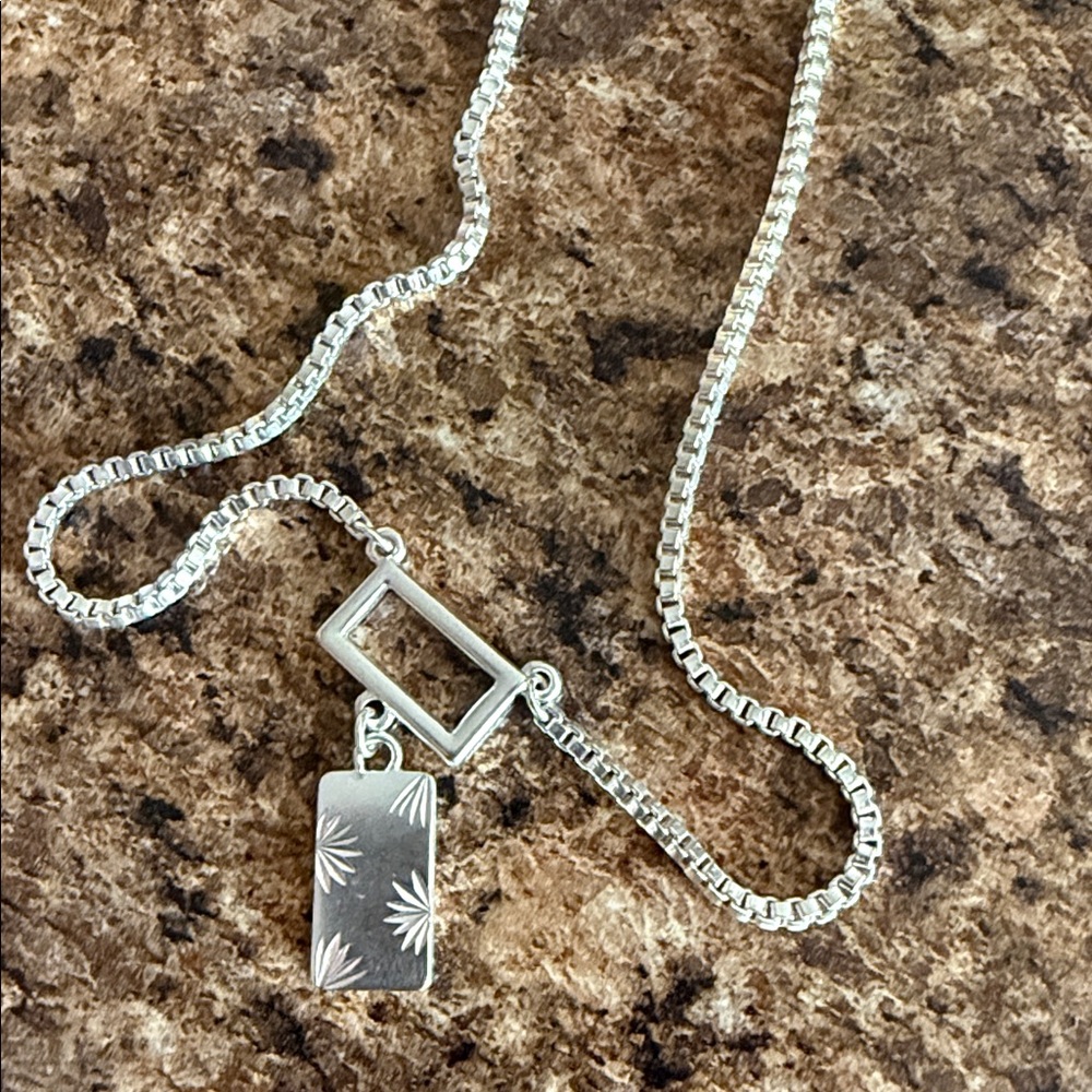 Lucky Brand Silver Geometric Pendant Necklace - Picture 2 of 3